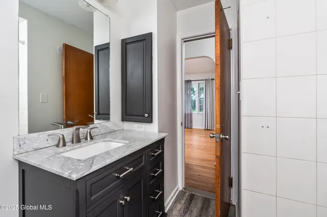 $250,000 | 170 Polsin Drive, Rotterdam, NY 12303