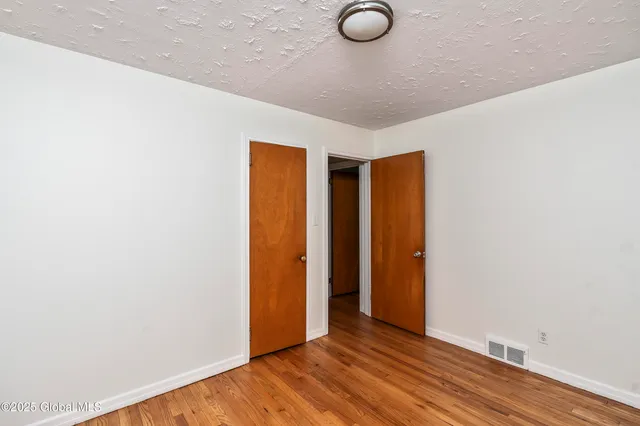 $250,000 | 170 Polsin Drive, Rotterdam, NY 12303