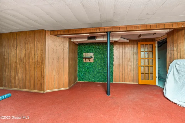 $250,000 | 170 Polsin Drive, Rotterdam, NY 12303