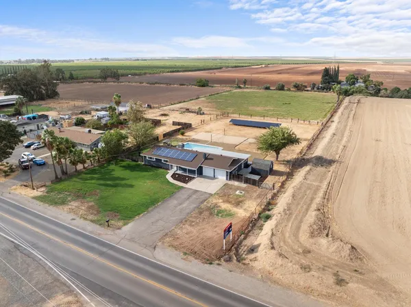 $650,000 | 420 Bellevue Road, Merced, CA 95348
