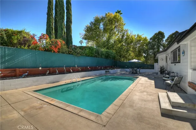$1,150,000 | 1349 South Center Street, Redlands, CA 92373