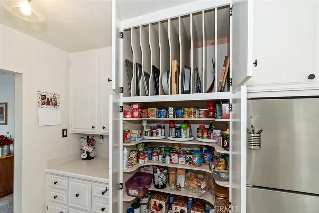 $1,150,000 | 1349 South Center Street, Redlands, CA 92373