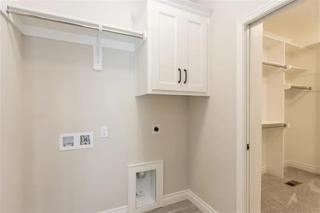 $549,950 | 11423 South Millridge Street, Olathe, KS 66061