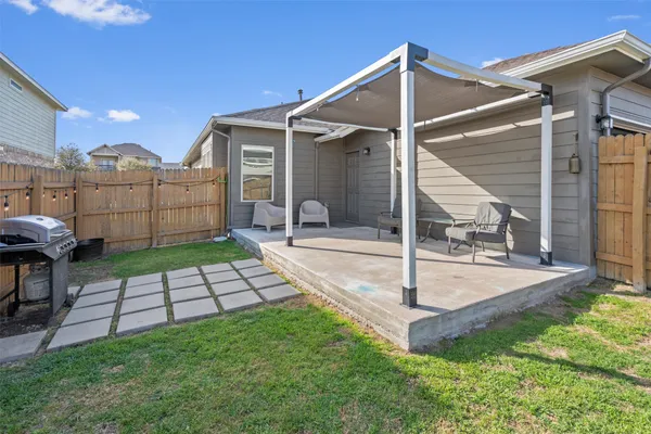 $1,950 | 8144 Daisy Cutter Crossing, Georgetown, TX 78626