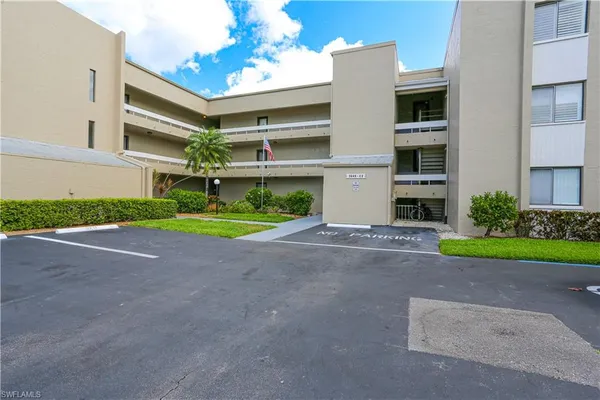 $1,850 | 3645 Boca Ciega Drive, Unit 103, Naples, FL 34112