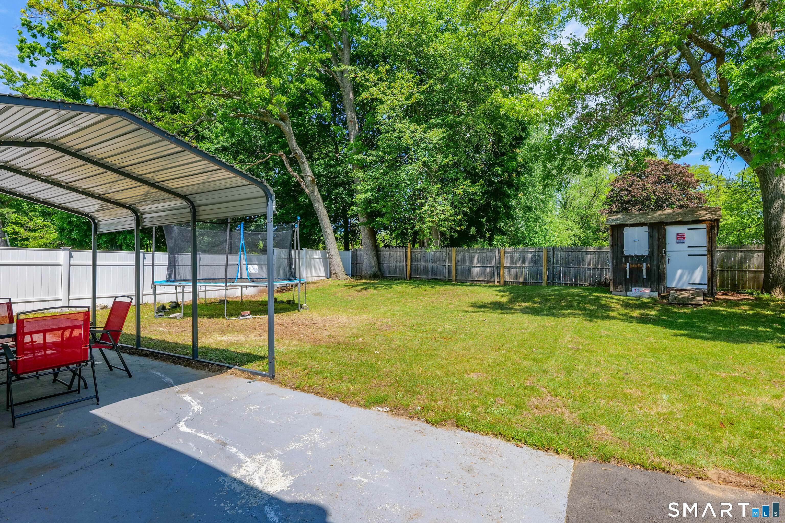 14 Roxbury Road East Hartford, CT 06118 - Photo 20 of 29