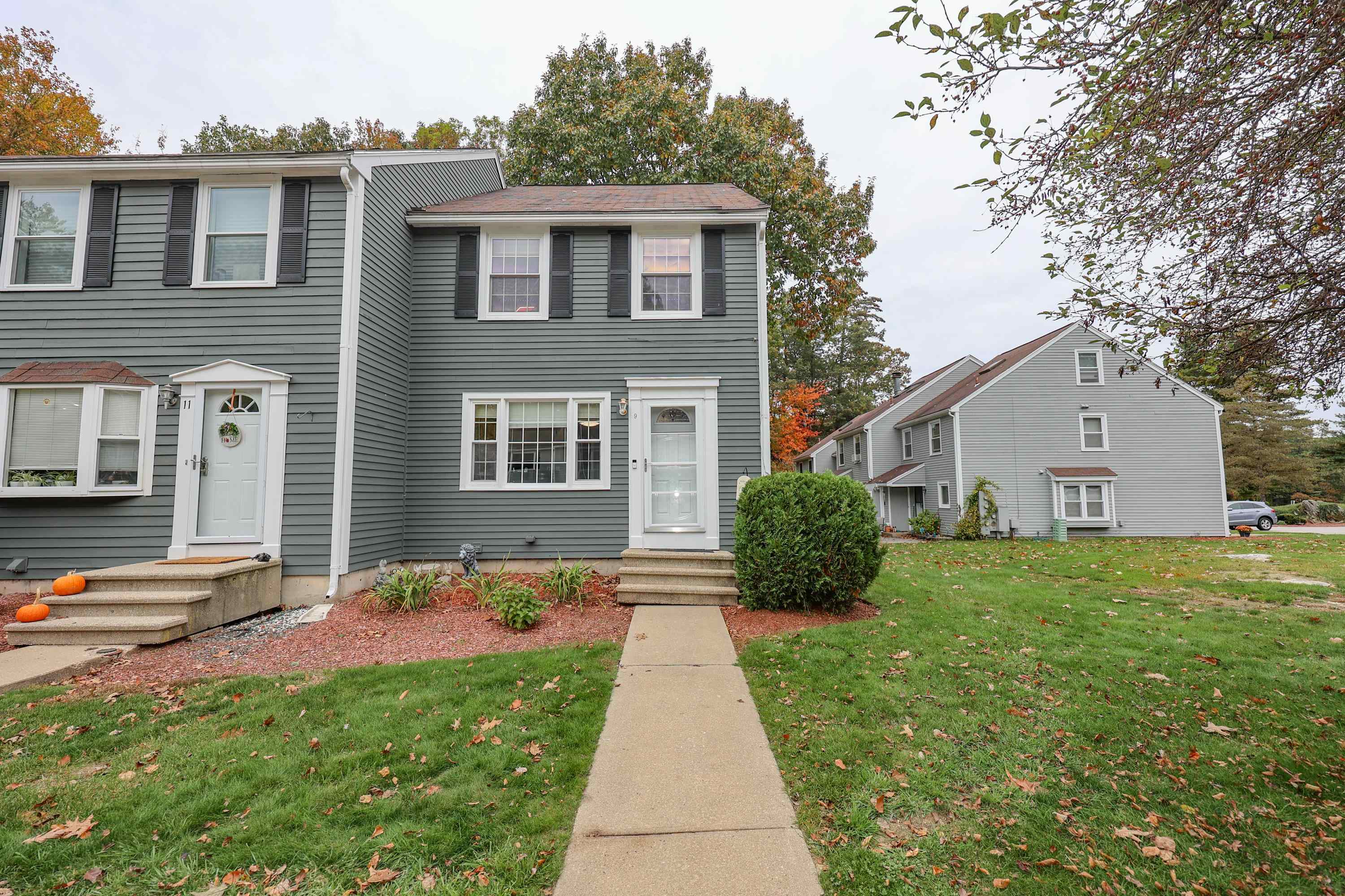 9 Boulder Way Merrimack, NH 03054 - Photo 1 of 28 Gallery Image 1