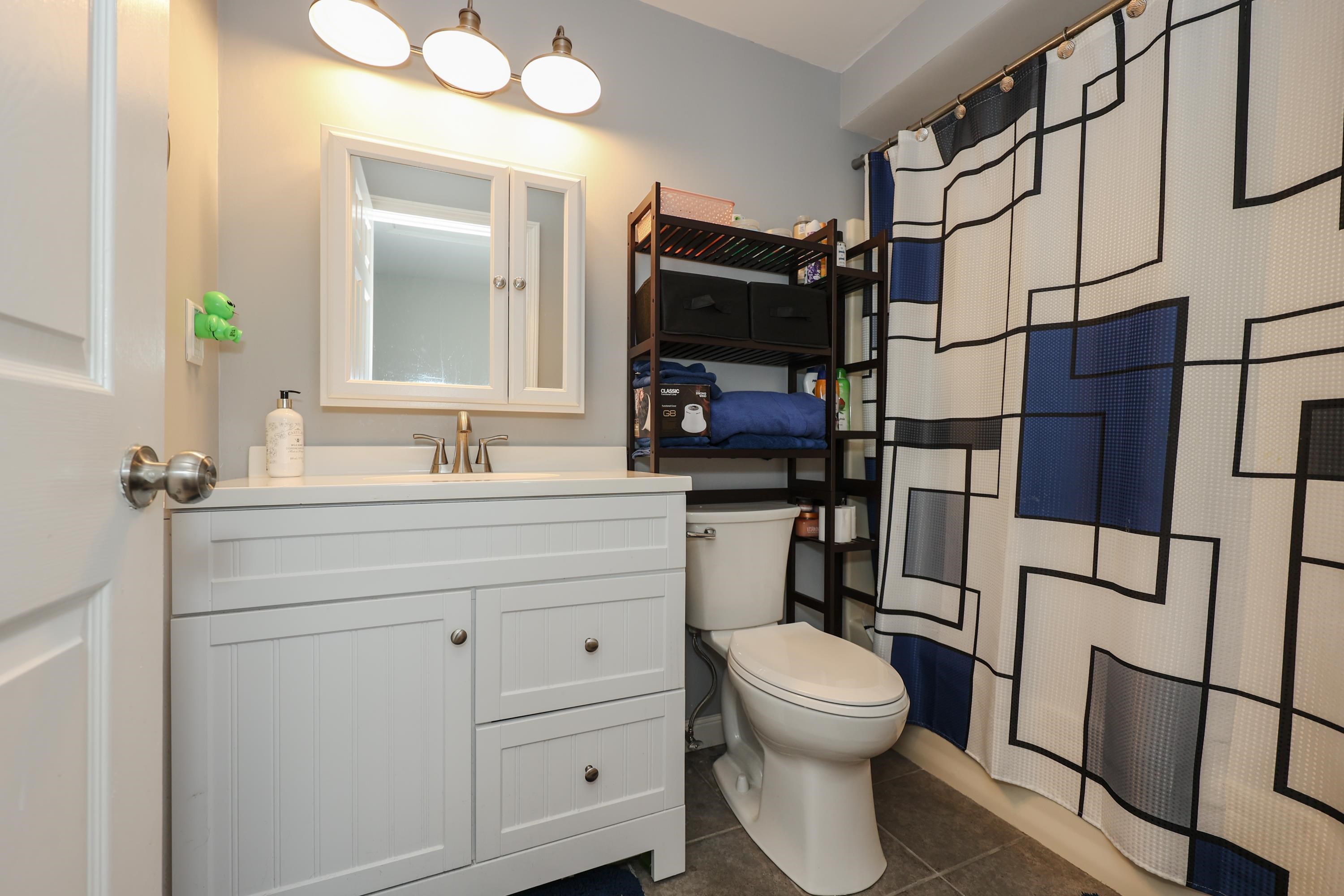 9 Boulder Way Merrimack, NH 03054 - Photo 10 of 28 Gallery Image 10