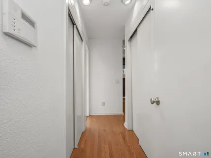 $1,995,000 | 484 Cognewaugh Road, Greenwich, CT 06807