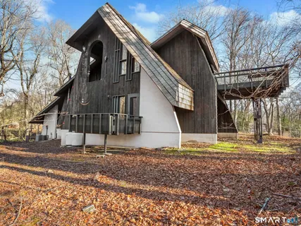 $1,995,000 | 484 Cognewaugh Road, Greenwich, CT 06807