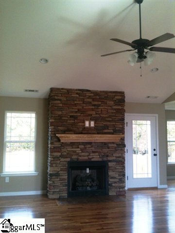 595 Lightwood Knot Road Woodruff, SC 29388 - Photo 14 of 21 Gallery Image 14