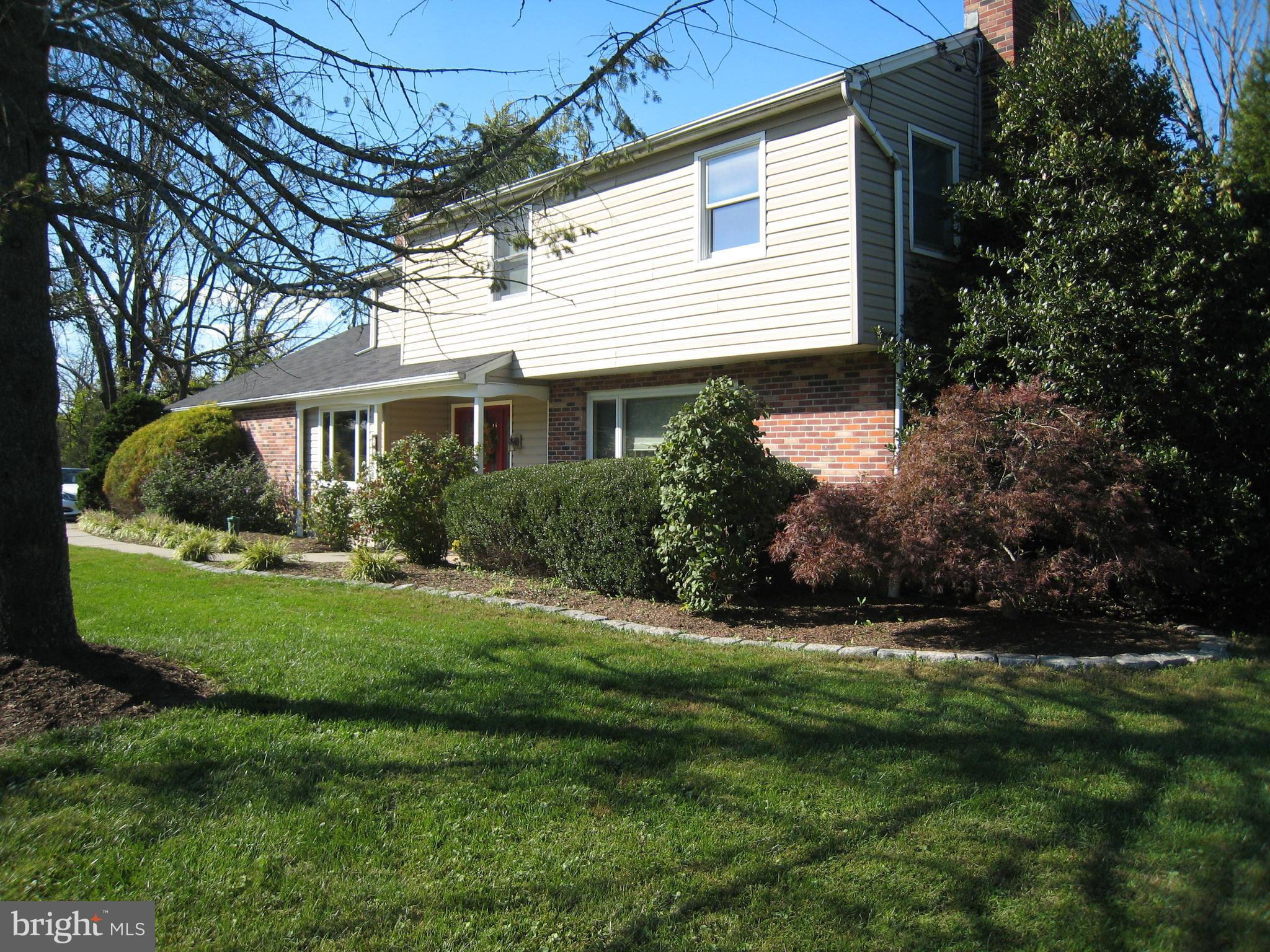 24 Creek Road Chalfont, PA 18914 - Photo 4 of 45 Gallery Image 4