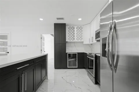 $717,000 | 317 Northwest 27th Street, Wilton Manors, FL 33311