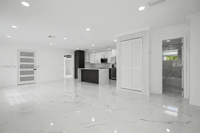 $749,700 | 317 Northwest 27th Street, Wilton Manors, FL 33311