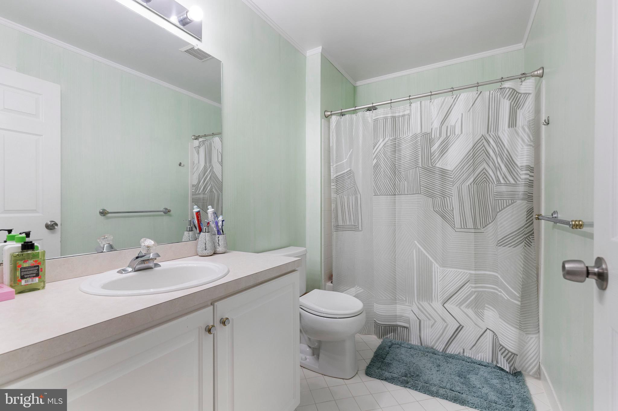 25 Rainbow Drive Sewell, NJ 08080 - Photo 14 of 55