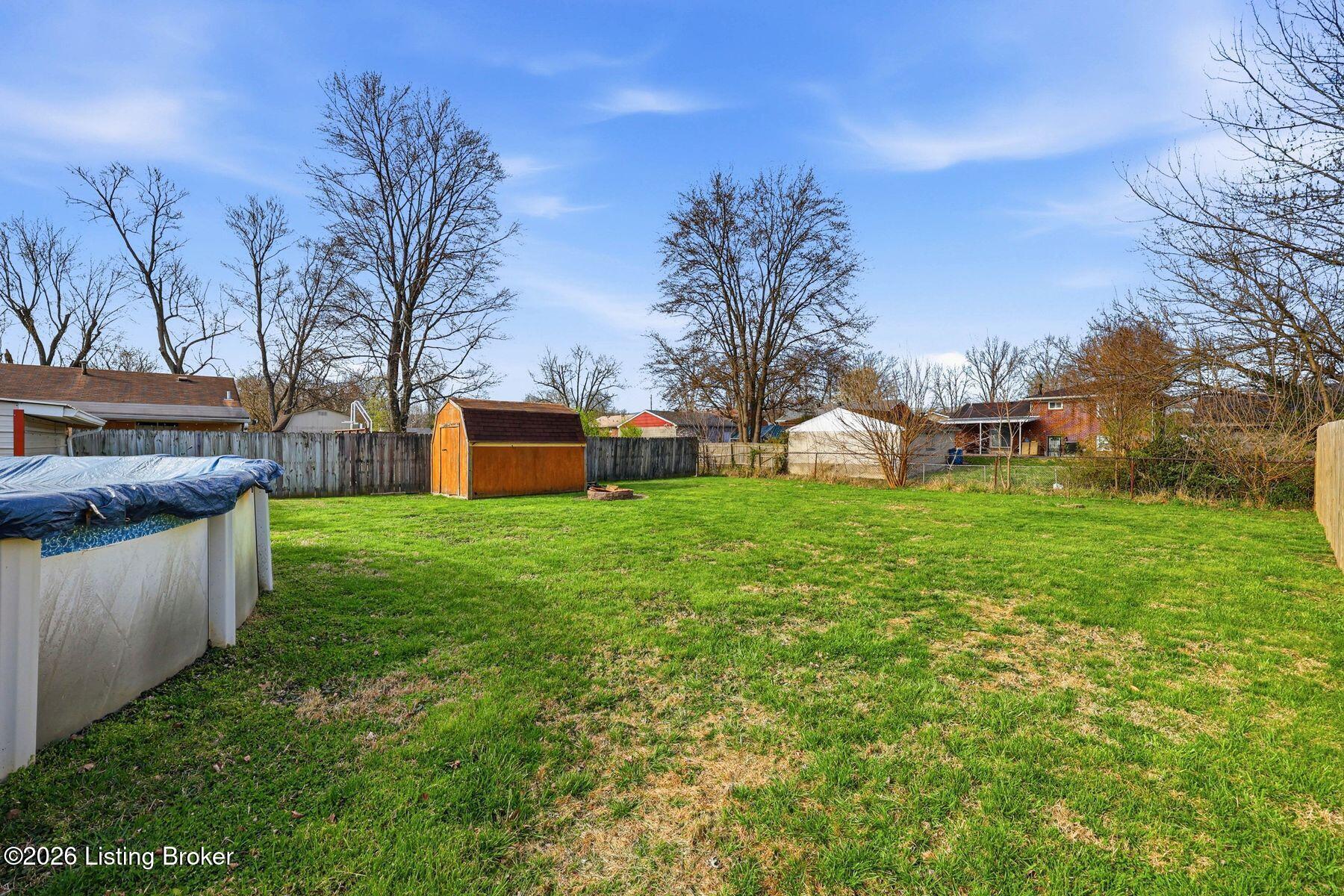 8610 Blue Lick Road Louisville, KY 40219 - Photo 23 of 51 photo_online_028