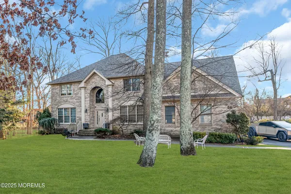 $2,549,000 | 21 Old Queens Court, Eatontown, NJ 07724
