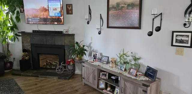 $379,000 | 12121 Lake Wildwood Drive, Penn Valley, CA 95946