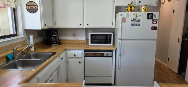 $379,000 | 12121 Lake Wildwood Drive, Penn Valley, CA 95946