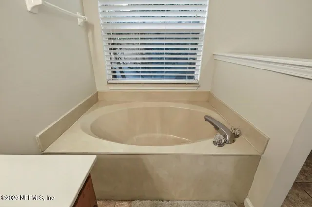 $2,100 | 1727 Canopy Oaks Drive, Orange Park, FL 32065