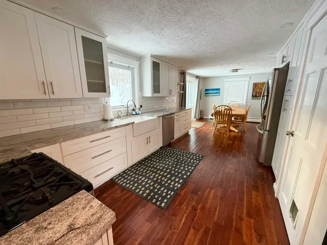 $3,600 | 53 Holmes Drive, Manchester, NH 03104