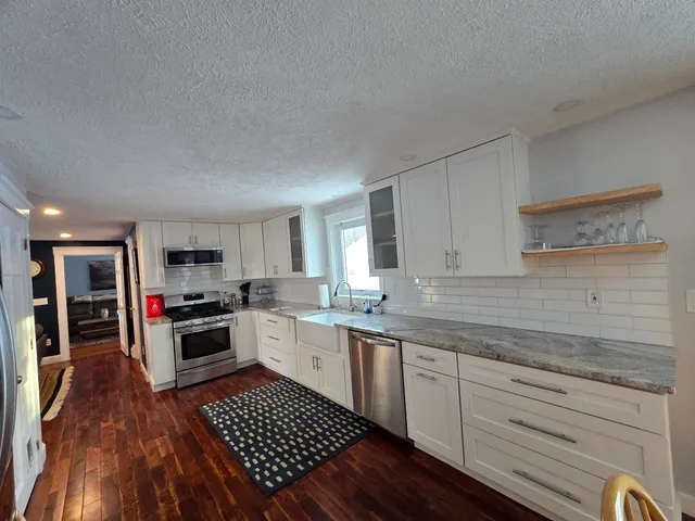 $3,600 | 53 Holmes Drive, Manchester, NH 03104