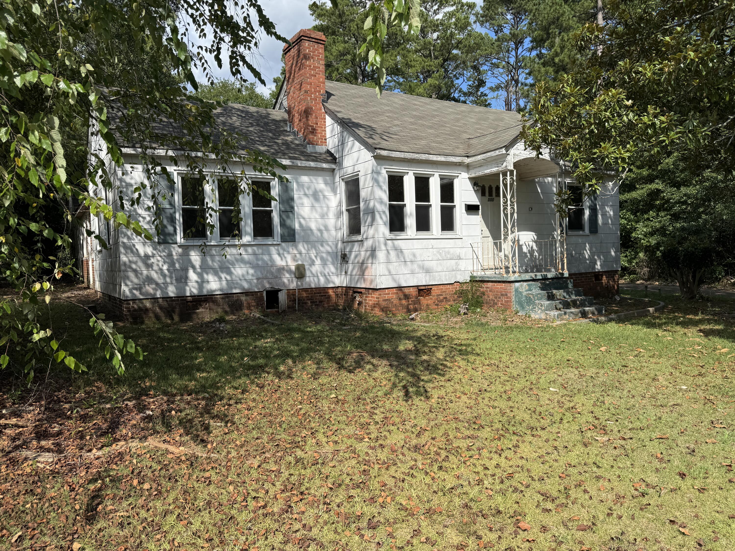 500 South Cherry Street McCormick, SC 29835 - Photo 2 of 13 IMG_4788