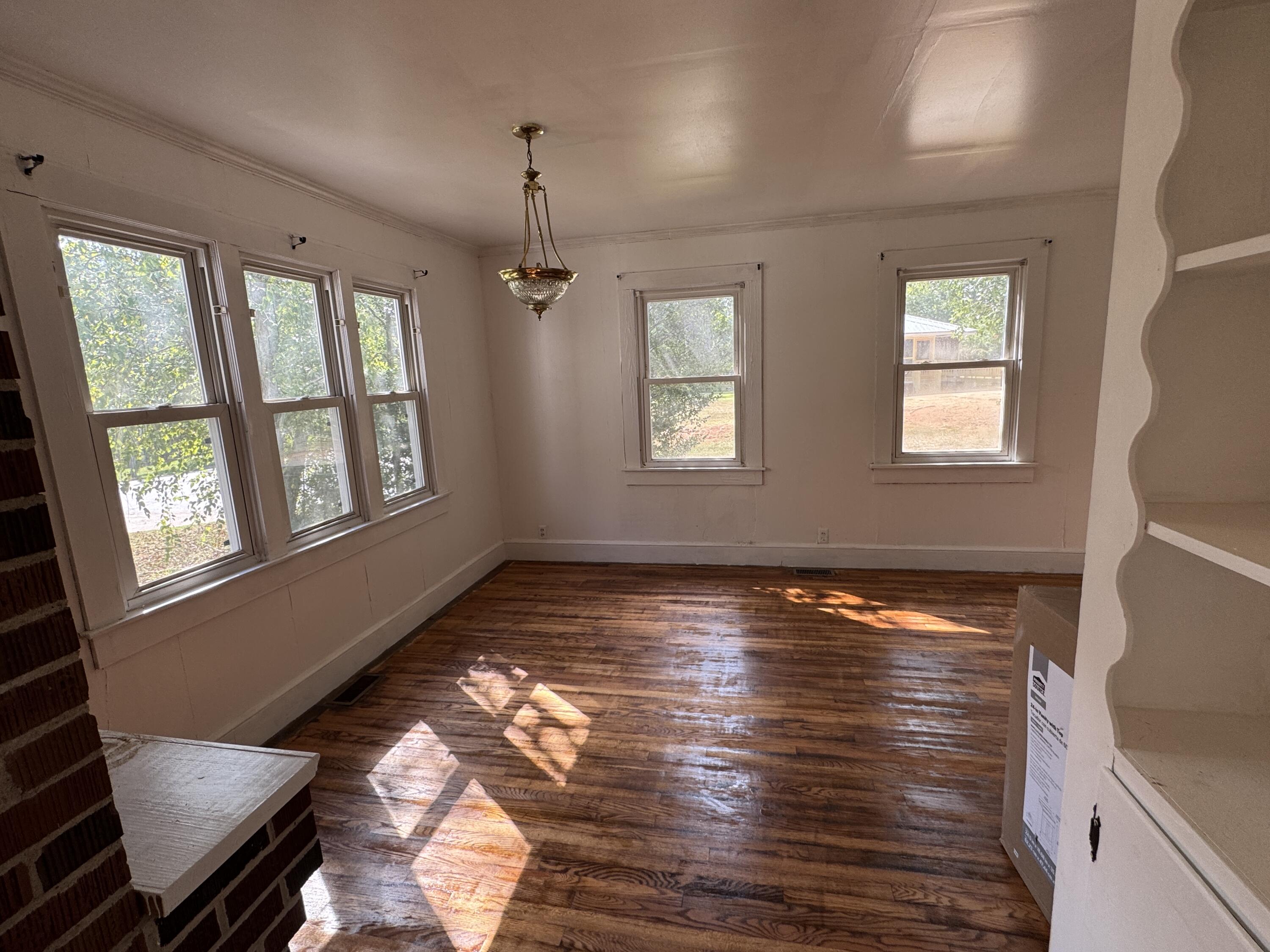 500 South Cherry Street McCormick, SC 29835 - Photo 4 of 13 IMG_4780