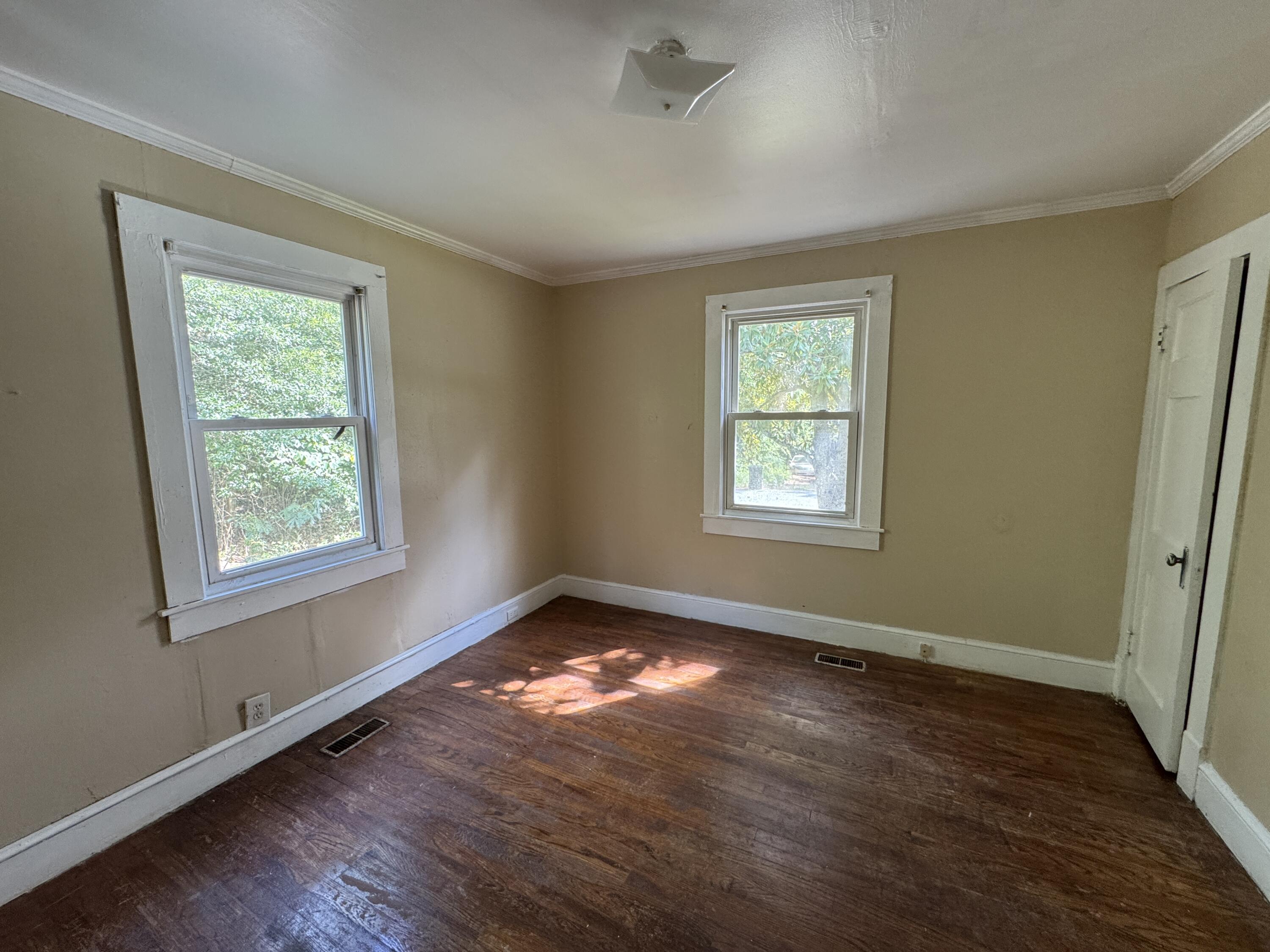 500 South Cherry Street McCormick, SC 29835 - Photo 8 of 13 IMG_4786