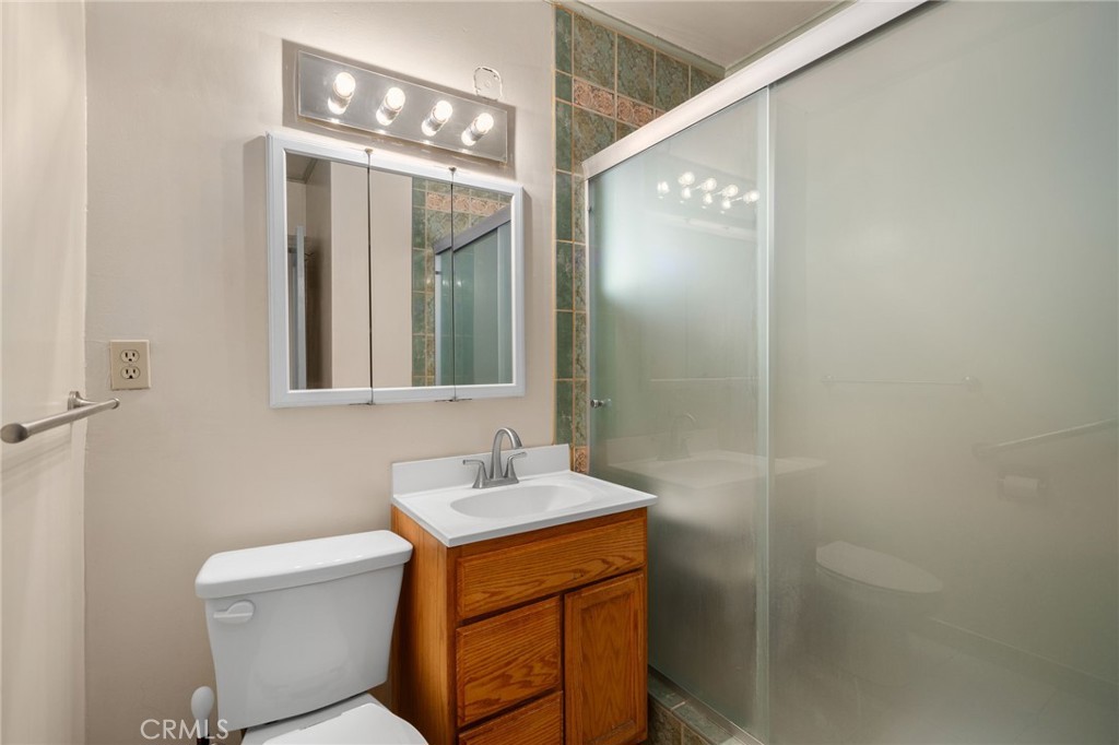 1063 East Rio Grande Street Pasadena, CA 91104 - Photo 18 of 33