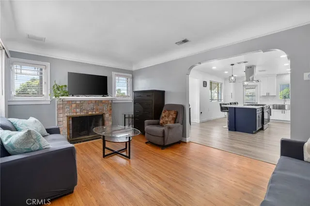 $1,150,000 | 1063 East Rio Grande Street, Pasadena, CA 91104