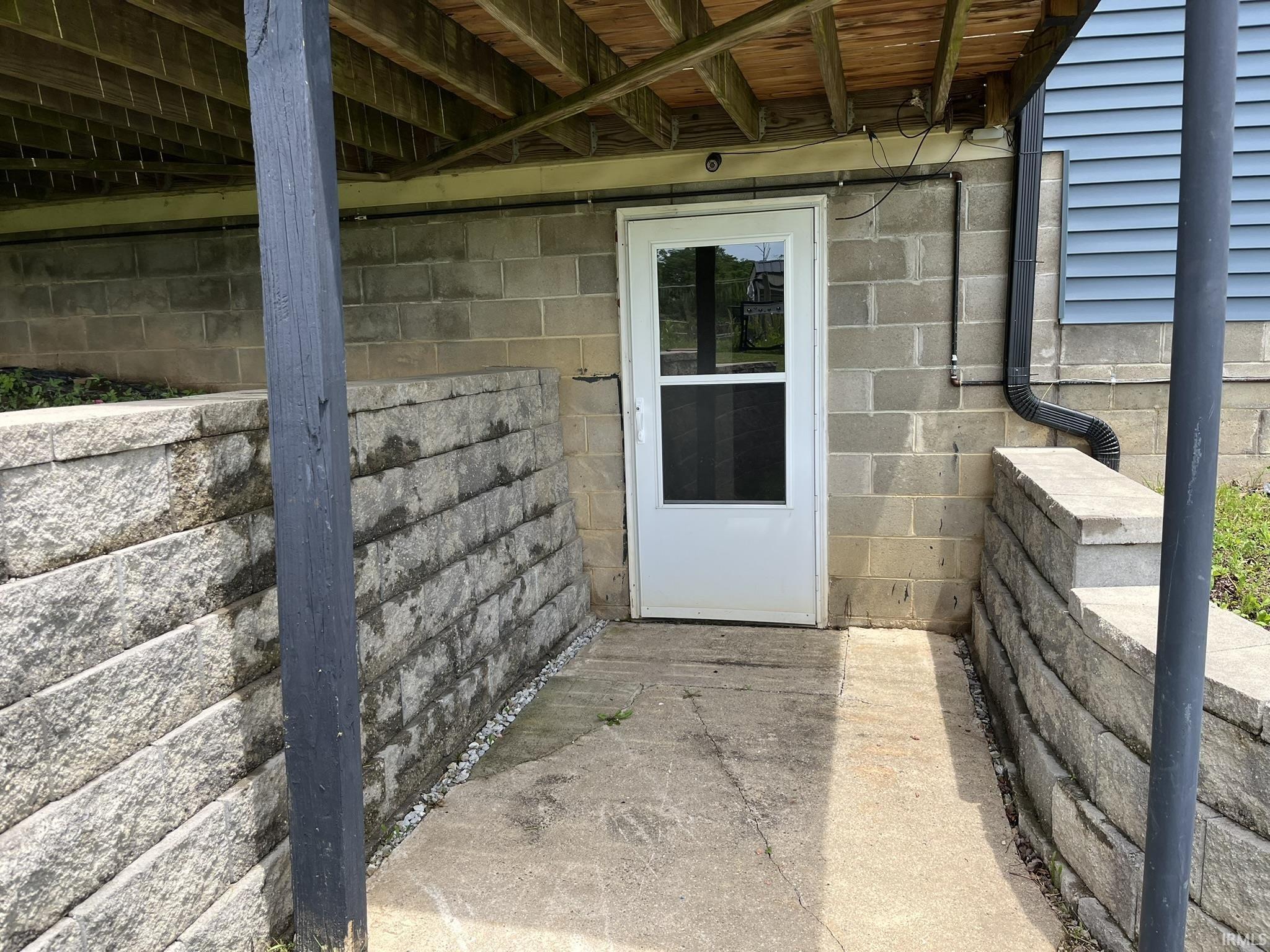 6737 North Bottom Road Bloomington, IN 47404 - Photo 21 of 31