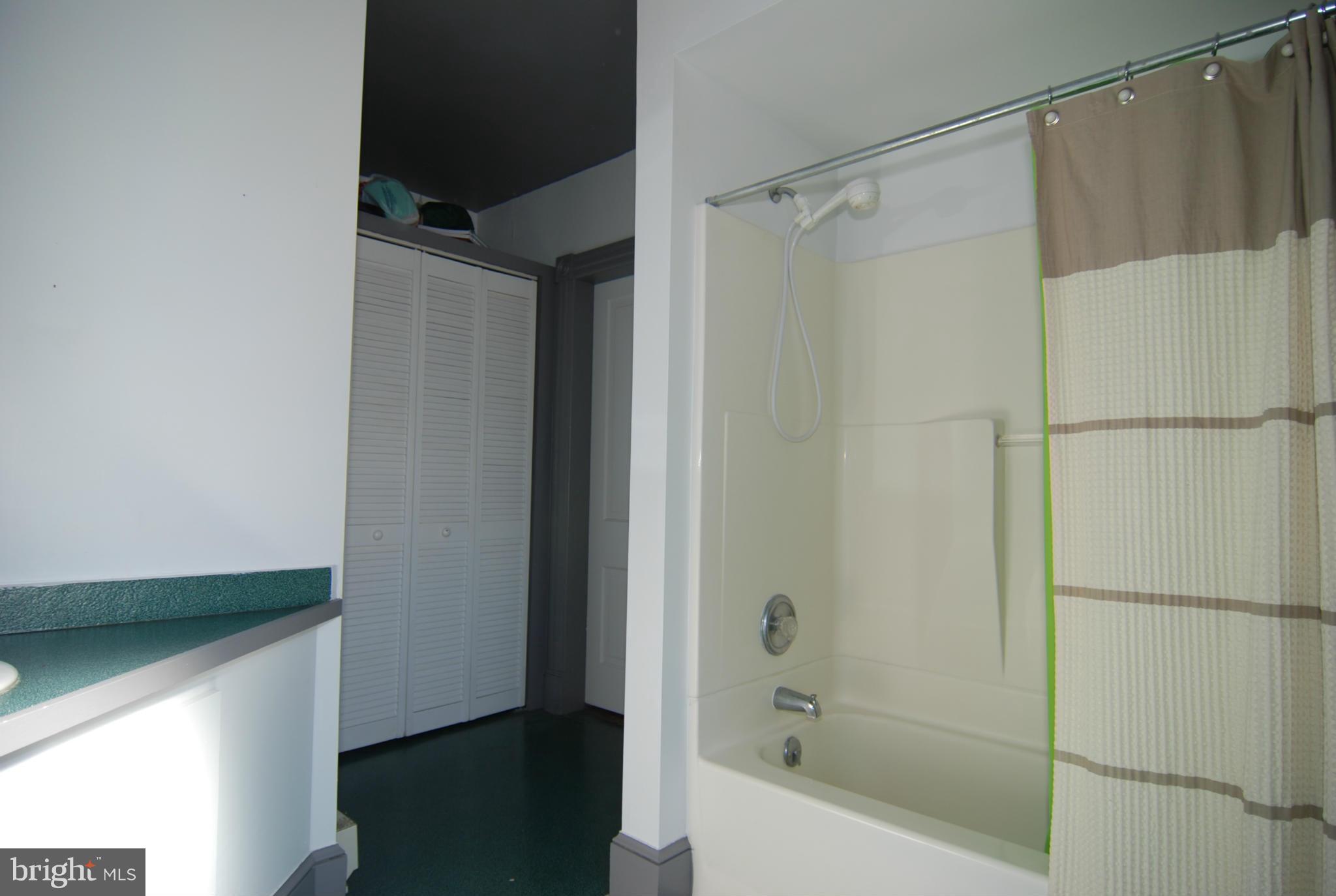 4256 Main Street Rohrersville, MD 21779 - Photo 21 of 26 a bathroom with a bathtub
