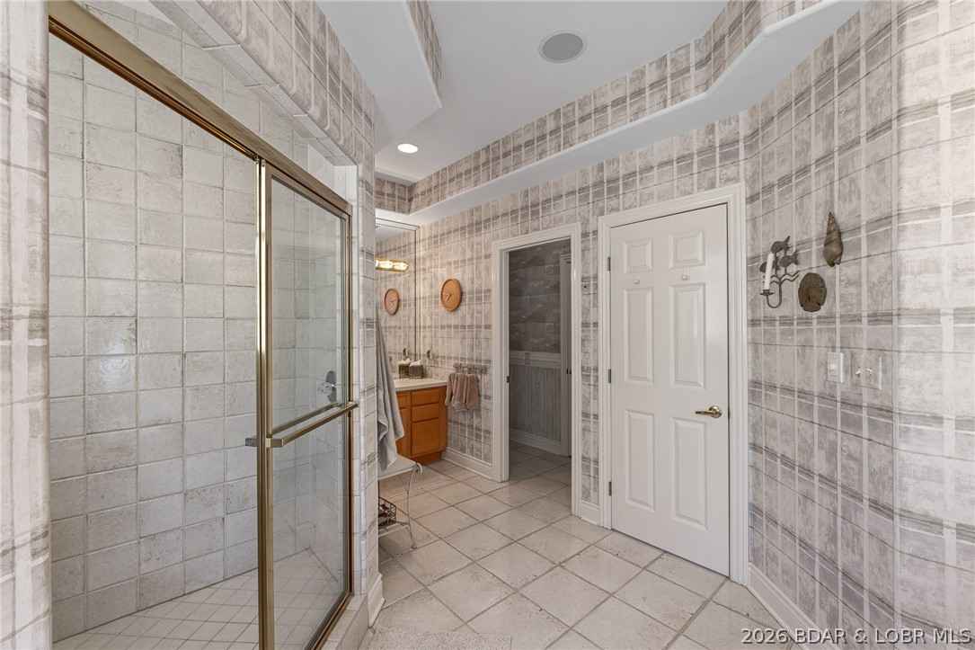 2610 Arrowhead Estates Road Lake Ozark, MO 65049 - Photo 54 of 99 Gallery Image 54