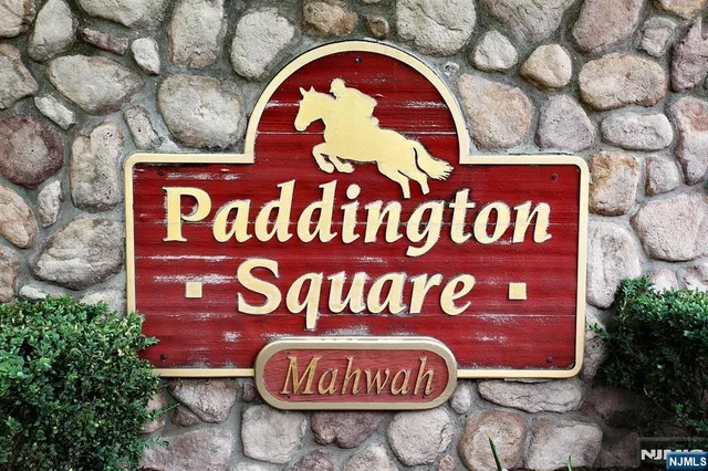 a sign that is on the wall of a building