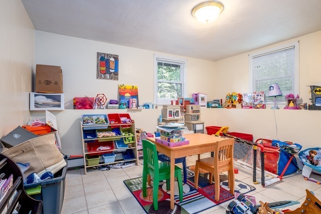 61 High Street Walpole, MA 02081 - Photo 21 of 38