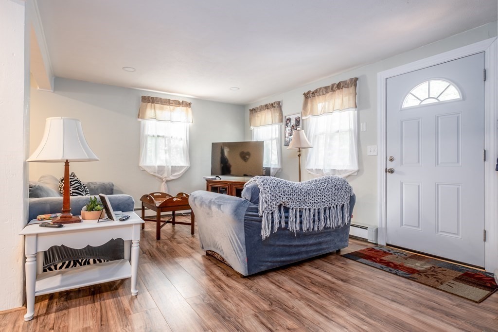 61 High Street Walpole, MA 02081 - Photo 26 of 38