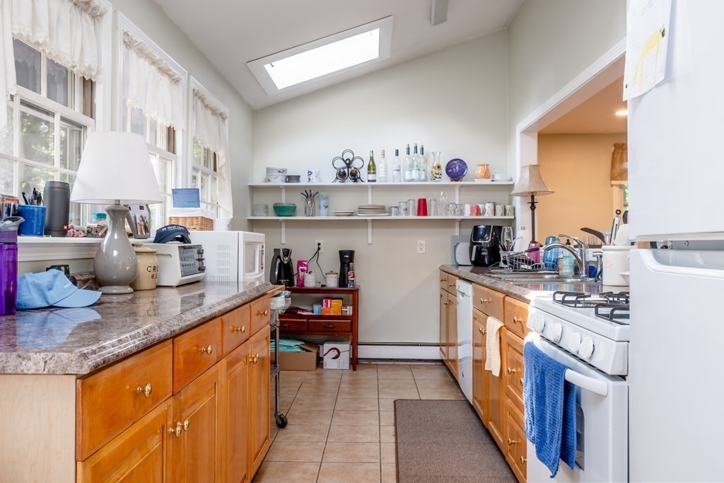 61 High Street Walpole, MA 02081 - Photo 29 of 38