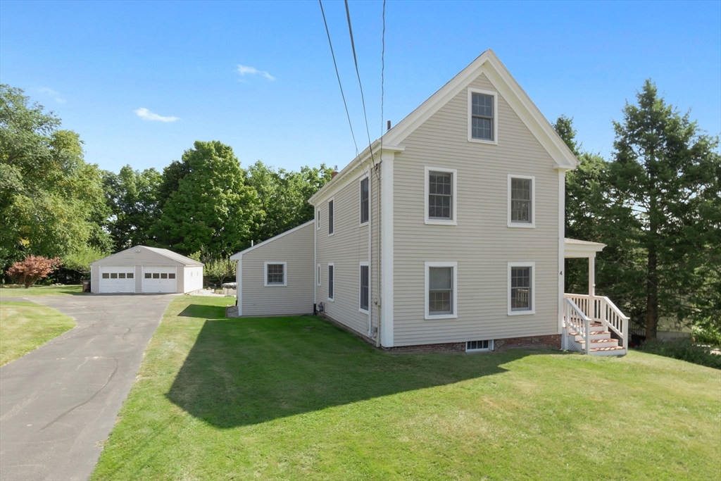 4 Kimball Road Amesbury, MA 01913 - Photo 1 of 40