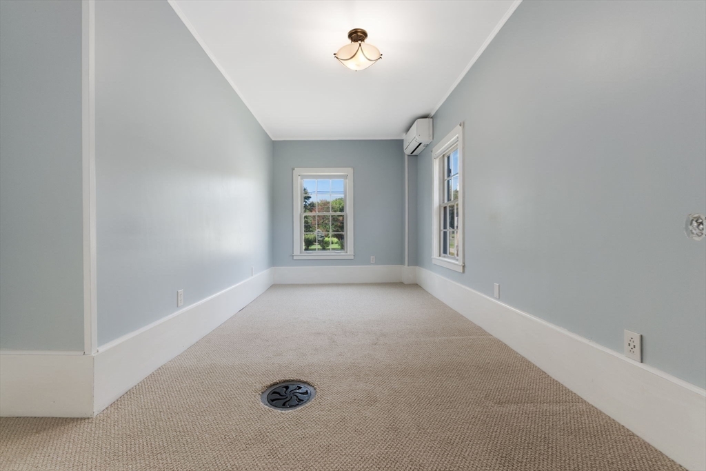 4 Kimball Road Amesbury, MA 01913 - Photo 27 of 40