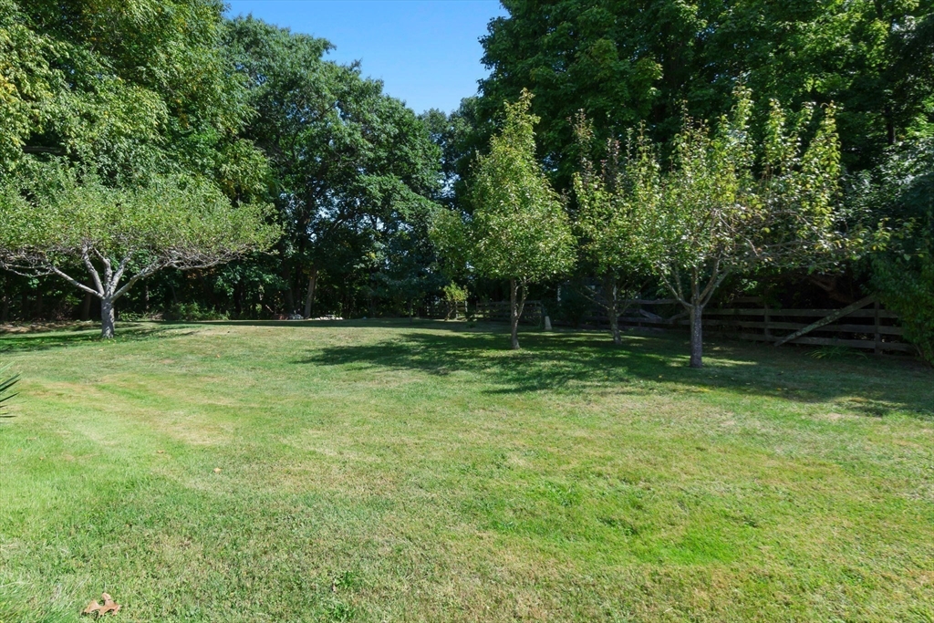4 Kimball Road Amesbury, MA 01913 - Photo 37 of 40