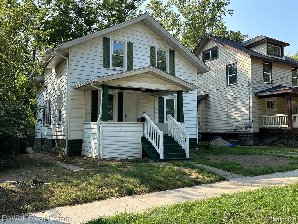 43 Summit Street Pontiac, MI 48342 - Photo 2 of 24