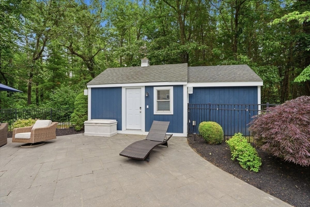 85 Maple Avenue Hanover, MA 02339 - Photo 36 of 41
