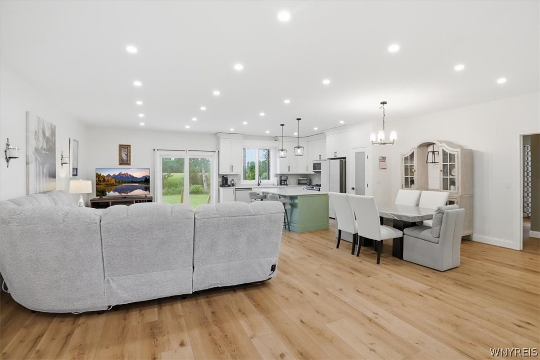 5815 Robinson Road Lockport, NY 14094 - Photo 7 of 42 Gallery Image 7