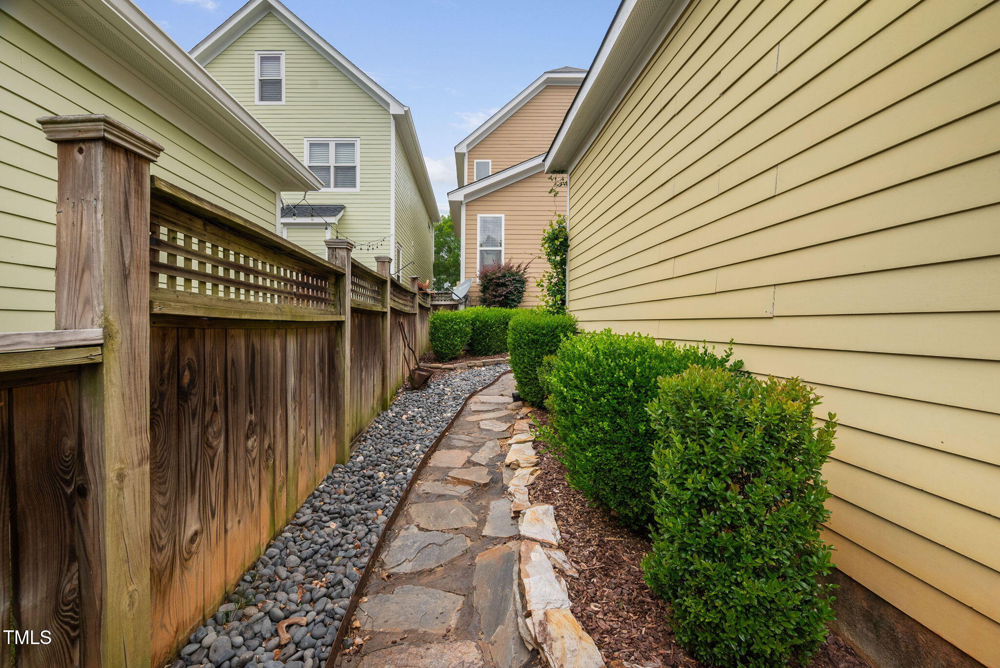 4409 All Points View Way Raleigh, NC 27614 - Photo 33 of 42 13-web-or-mls-4409-all-points-view-way