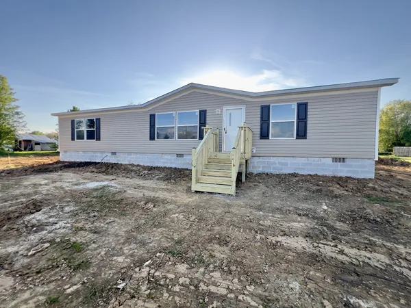 $209,900 | 110 South C Street, Hillsboro, TN 37342