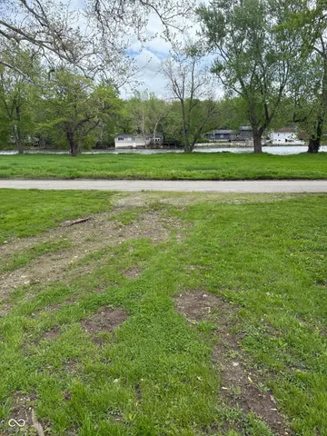 $104,900 | 255 Riverwood Drive, Noblesville, IN 46062