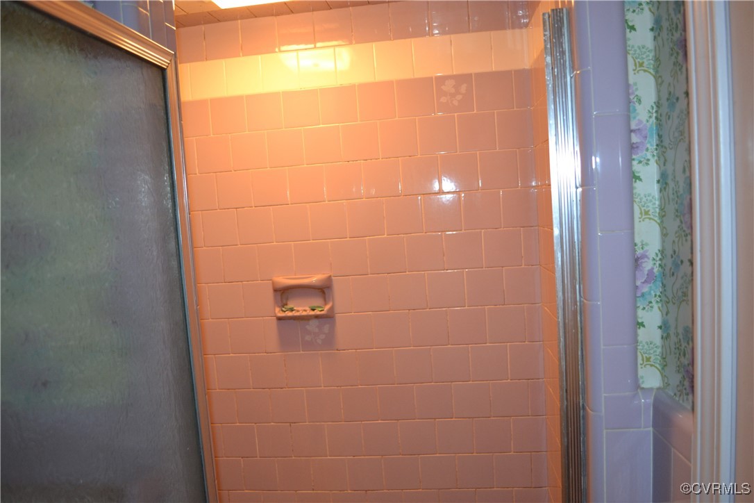 5109 West Hundred Road Chester, VA 23831 - Photo 11 of 34 a bathroom with a shower