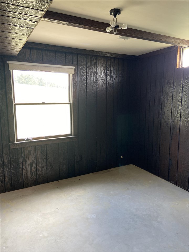14375 22 Mile Road Tustin, MI 49688 - Photo 31 of 41 1888494-30.JPG