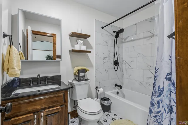 $5,500 | 6414 Highland Road, Baton Rouge, LA 70808